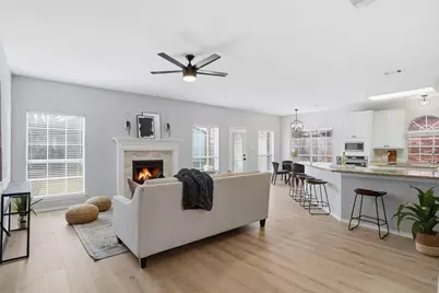 4304 Vine Ridge Court, Arlington, TX 76017 - Photo 16