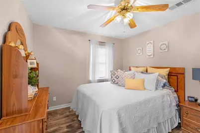 4208 Shipley Court, Benbrook, TX 76116 - Photo 10