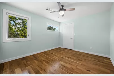 2547 Wentworth Street, Dallas, TX 75211 - Photo 16