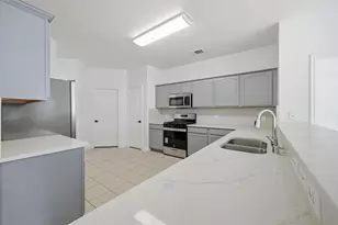 9621 Zaharias Dr, McKinney, TX 75072 - Photo 8