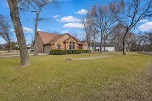 101 Idlewood Rd, Enchanted Oaks, TX 75156 - Photo 1