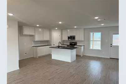 6008 Piper Anne Street, Azle, TX 76020 - Photo 2