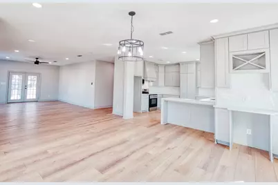 808 N Main Street, Tioga, TX 76233 - Photo 8