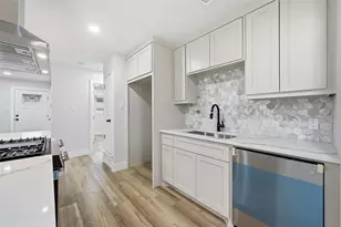 302 E Fuller Dr, Euless, TX 76039 - Photo 10