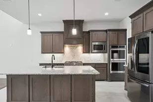 6625 Titus Ln, Frisco, TX 75036 - Photo 6