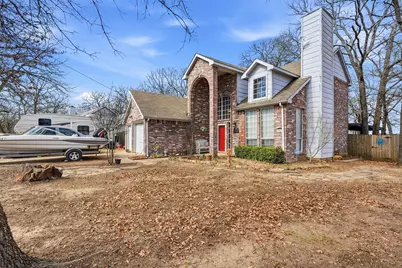 1042 Crestline, West Tawakoni, TX 75474 - Photo 2