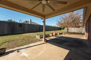 1110 Brandy Ct, Midlothian, TX 76065 - Photo 4