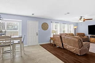 1374 Honeysuckle Ln, Lewisville, TX 75077 - Photo 12