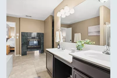 1374 Honeysuckle Lane, Lewisville, TX 75077 - Photo 18