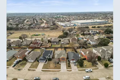 1374 Honeysuckle Lane, Lewisville, TX 75077 - Photo 36