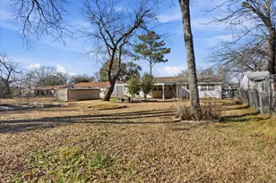 1012 Glynn Oaks Dr, Arlington, TX 76010 - Photo 22