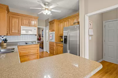 12481 Stice Road, Krum, TX 76249 - Photo 14