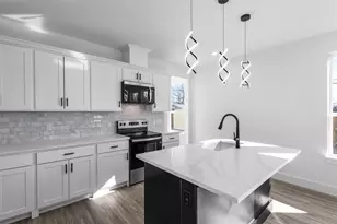 2621 College St, Greenville, TX 75401 - Photo 10