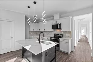 2621 College St, Greenville, TX 75401 - Photo 8