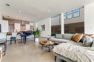 5804 Bryan Pkwy, Dallas, TX 75206 - Photo 4