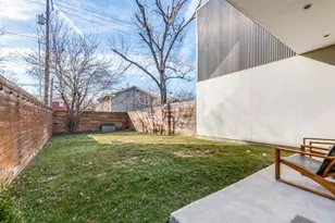 5804 Bryan Pkwy, Dallas, TX 75206 - Photo 24