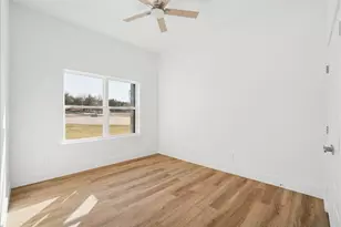 340 Slimp Blf, Azle, TX 76020 - Photo 22