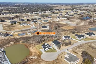 340 Slimp Blf, Azle, TX 76020 - Photo 34