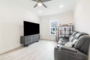 1517 Sawyer Dr, Aubrey, TX 76227 - Photo 14
