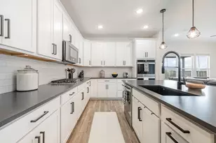 1517 Sawyer Dr, Aubrey, TX 76227 - Photo 14