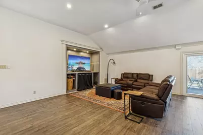 2915 Gainesborough Drive, Dallas, TX 75287 - Photo 4