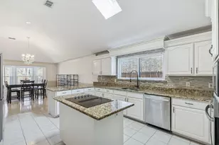 2915 Gainesborough Dr, Dallas, TX 75287 - Photo 12