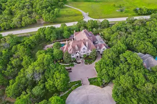 2505 Pelican Ct, Flower Mound, TX 75022 - Photo 4