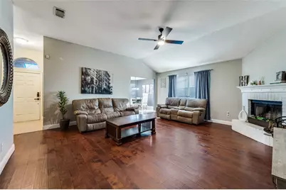 632 Mustang Court, Little Elm, TX 75068 - Photo 6