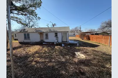 812 Tennessee Street, Graham, TX 76450 - Photo 16