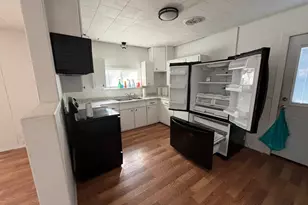 812 Tennessee St, Graham, TX 76450 - Photo 4