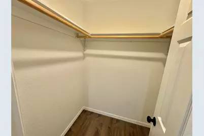 200 Lois Circle, Granbury, TX 76049 - Photo 16