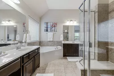 1100 Newchester Drive, Roanoke, TX 76262 - Photo 18