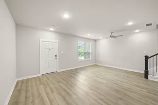 243 Wagon Spoke Wy, Fort Worth, TX 76120 - Photo 6
