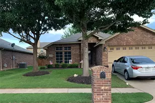 648 Handle Dr, Crowley, TX 76036 - Photo 4