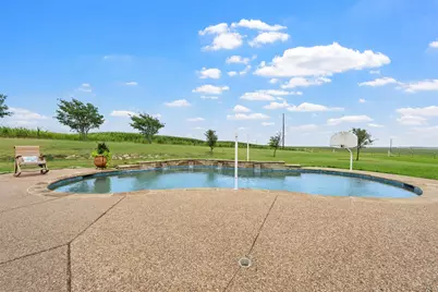 3057 Holy Road, Abbott, TX 76621 - Photo 36