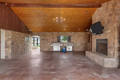 3057 Holy Road, Abbott, TX 76621 - Photo 10