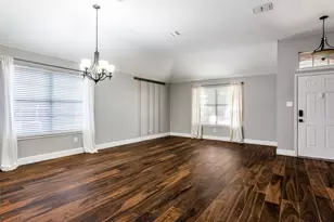 1104 Vista View Dr, Burleson, TX 76028 - Photo 4