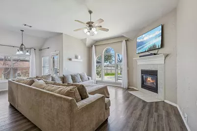 6713 Alderbrook Drive, Denton, TX 76210 - Photo 2