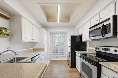 8600 Coppertowne Lane #2004, Dallas, TX 75243 - Photo 2