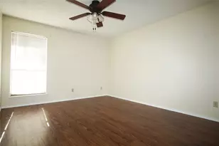 5718 Red Cactus Ct, Arlington, TX 76017 - Photo 4