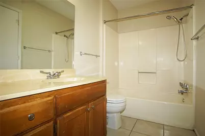 5718 Red Cactus Court, Arlington, TX 76017 - Photo 8