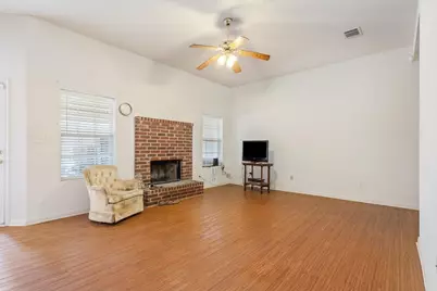 400 Wildcat Drive, Lacy Lakeview, TX 76705 - Photo 6