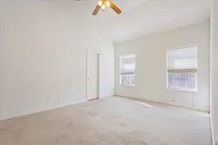 400 Wildcat Dr, Lacy Lakeview, TX 76705 - Photo 12