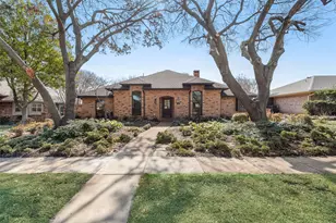 2404 Acacia St, Richardson, TX 75082 - Photo 2