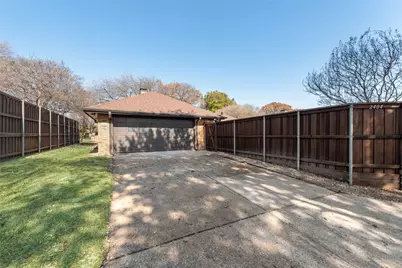 2404 Acacia Street, Richardson, TX 75082 - Photo 26