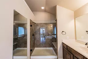 12956 Deep River Dr, Frisco, TX 75035 - Photo 18