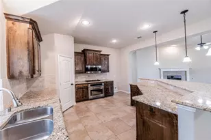 12956 Deep River Dr, Frisco, TX 75035 - Photo 4
