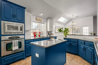 2631 Sicily Court, Grand Prairie, TX 75052 - Photo 10