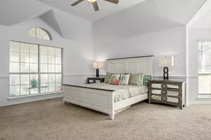 2631 Sicily Ct, Grand Prairie, TX 75052 - Photo 16