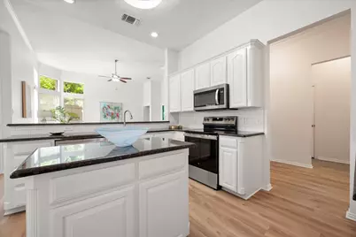 1213 Thistle Hill Trail, Weatherford, TX 76087 - Photo 8